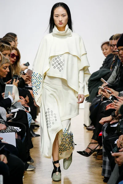 Look 39